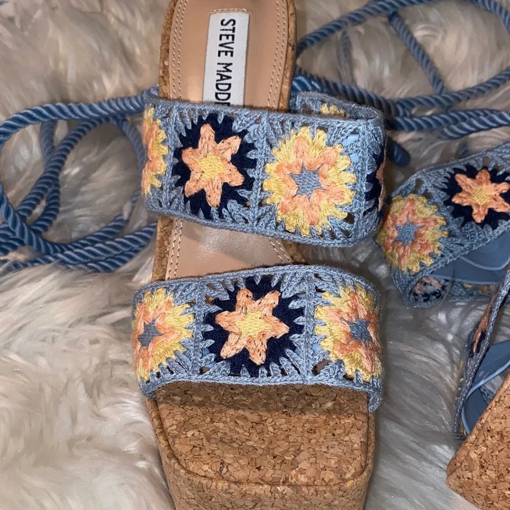 Steve Madden Light Blue Floral Embroidered Cork Platform Sandals